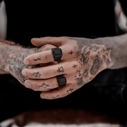Vexal Noir — The Signet